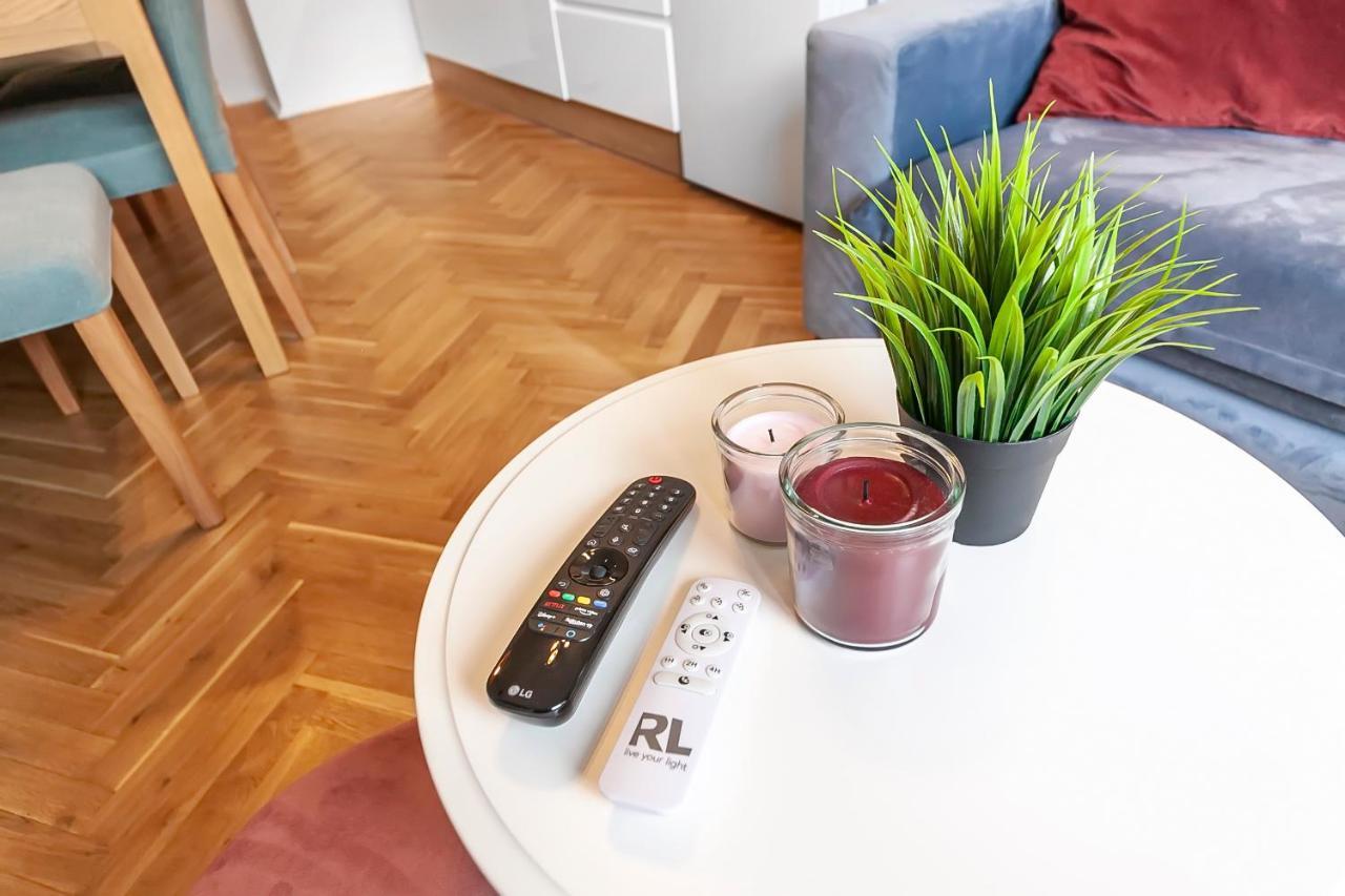Ferienwohnung Popular Location / Street View / 4 Ppl / Netflix Prag Exterior foto